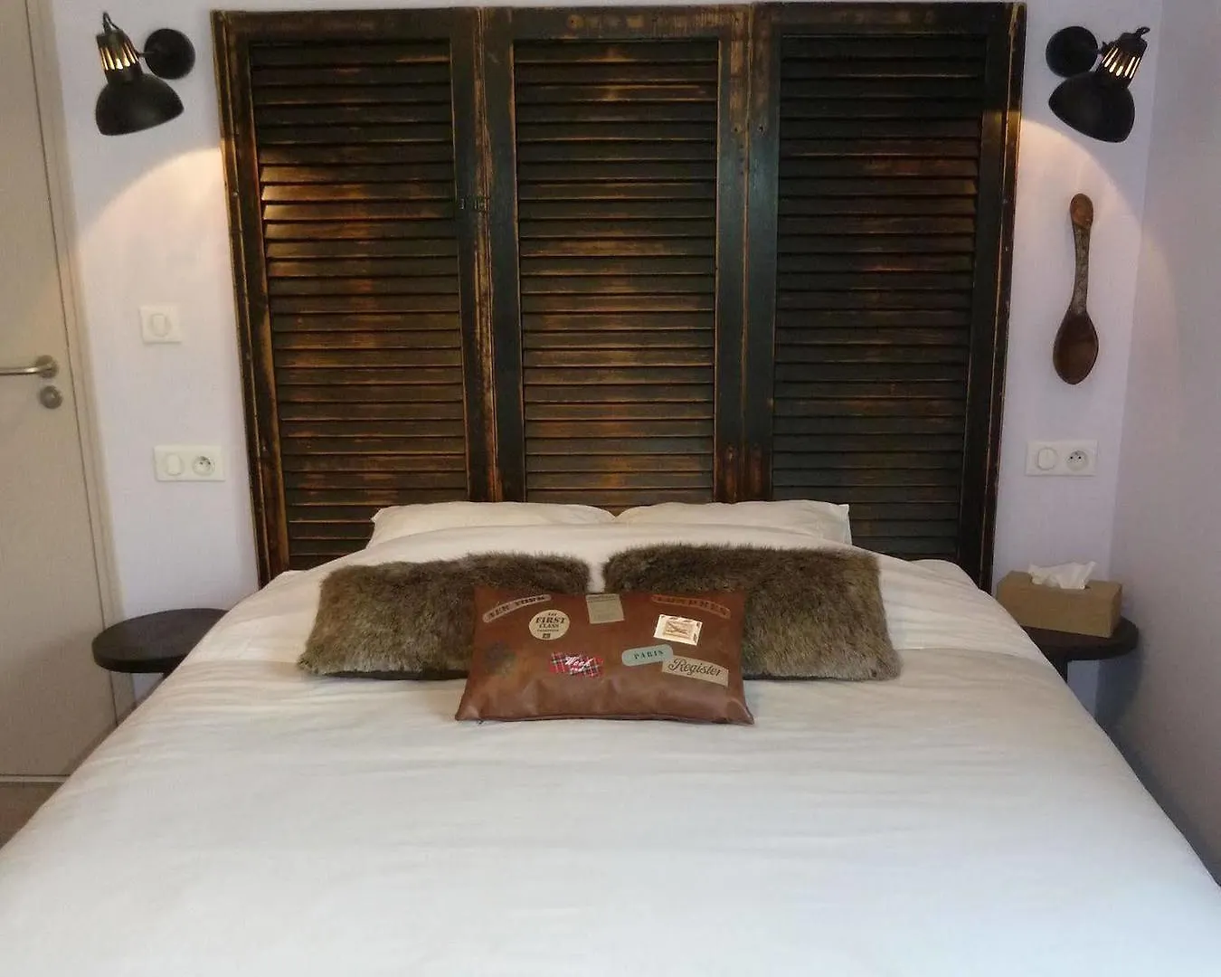 Auberge Du Vieux Lanas Logis Hotel Restaurant